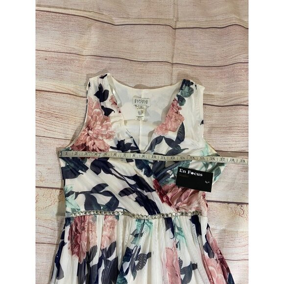 NWT En Focus Women's Soft Light Floral Maxi Dress - 10 - Picture 9 of 14